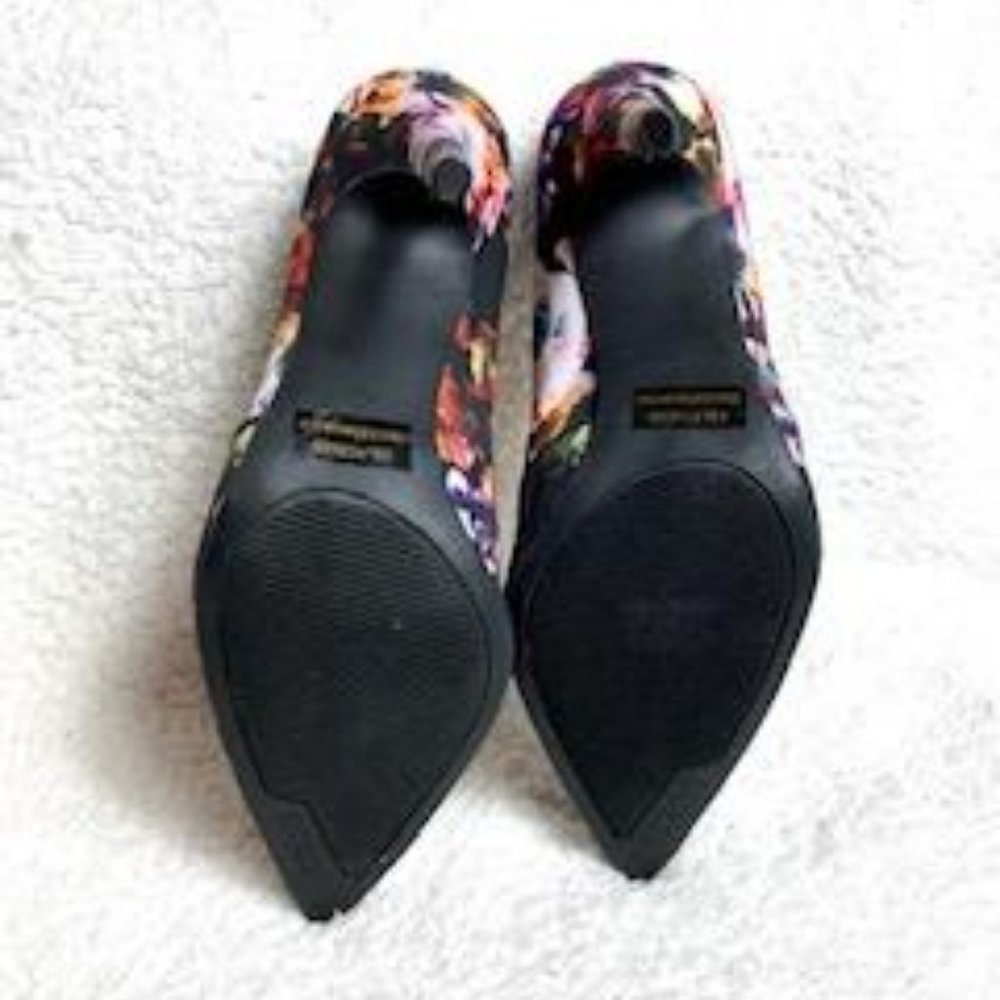 Guess Multicolored Floral Stilettos - Picture 3 of 11
